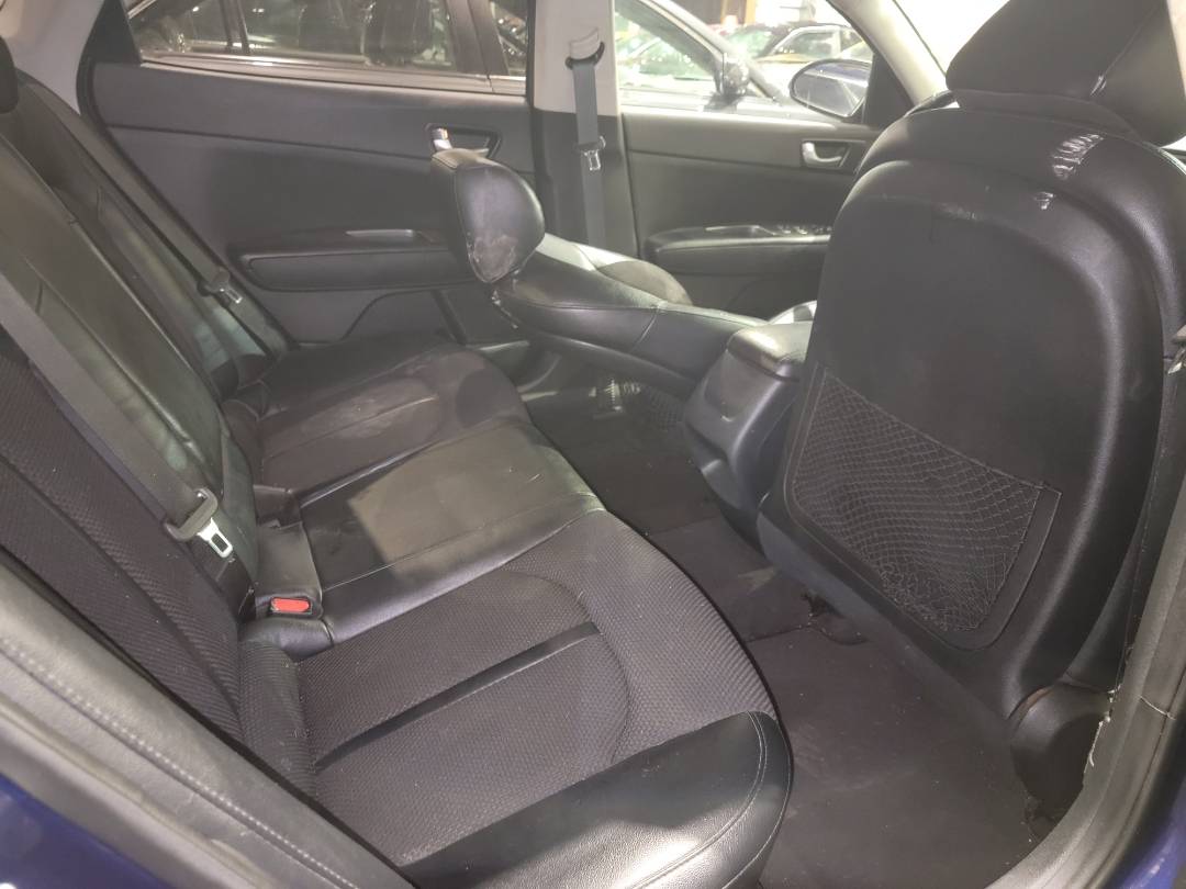 2019 KIA OPTIMA — 105049 Miles — Lot 55080153 - Marhaba Auctions Used Cars - Image 5