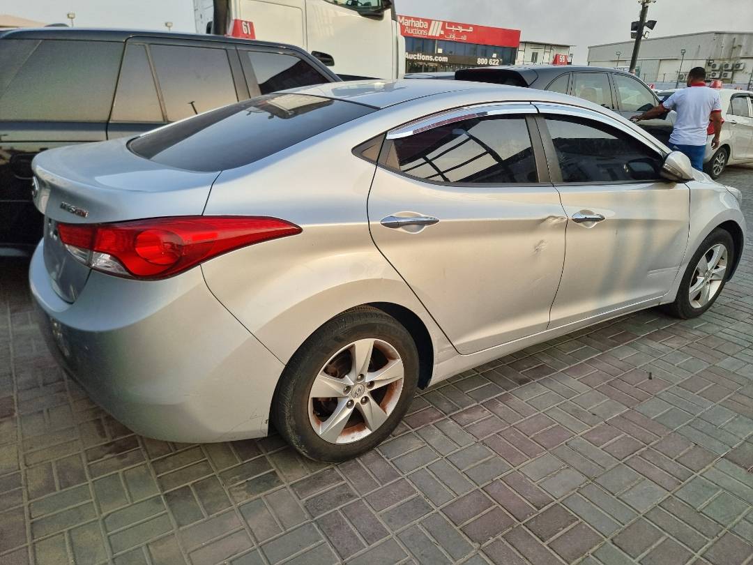 2012 HYUNDAI AVANTE — 256352 KM — Lot 345025 — Main - Marhaba Auctions Used Cars - Image 4