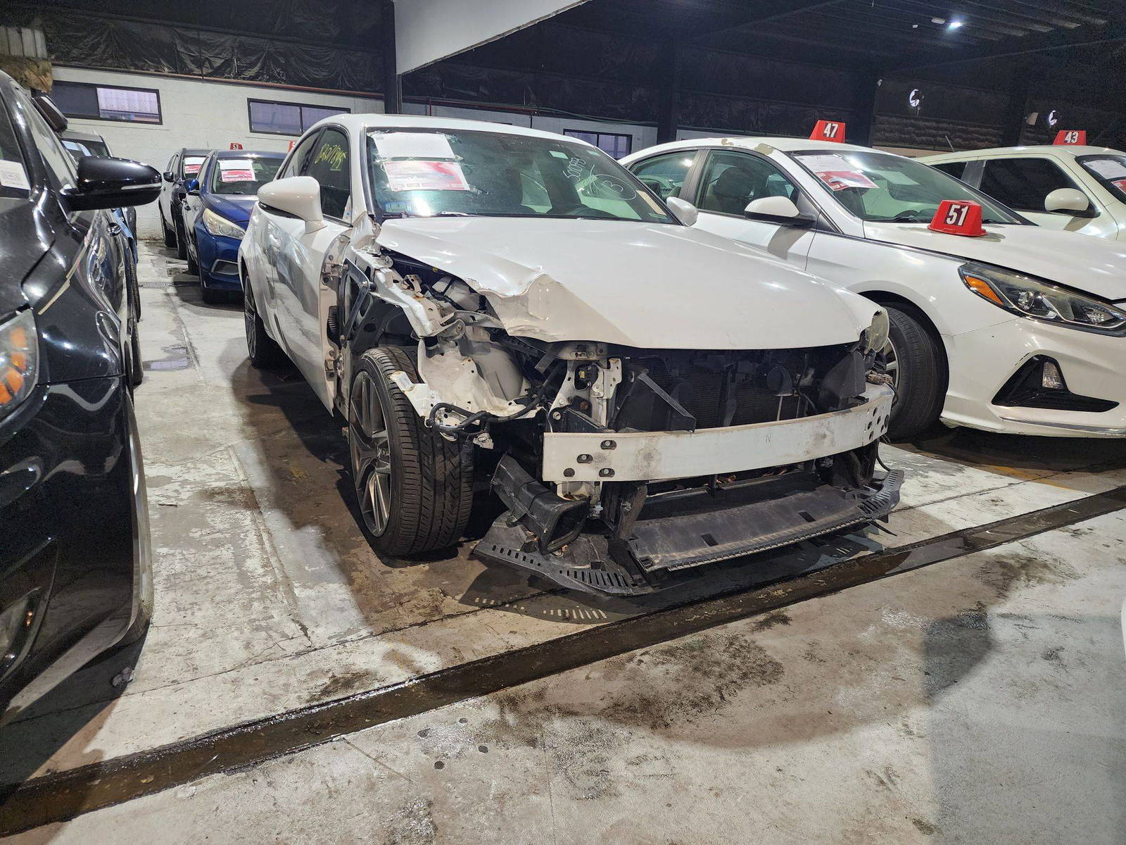 2016 LEXUS IS 300 — 125029 Miles — Lot 82071845 — Al Quoz - Marhaba Auctions Used Cars - Image 5
