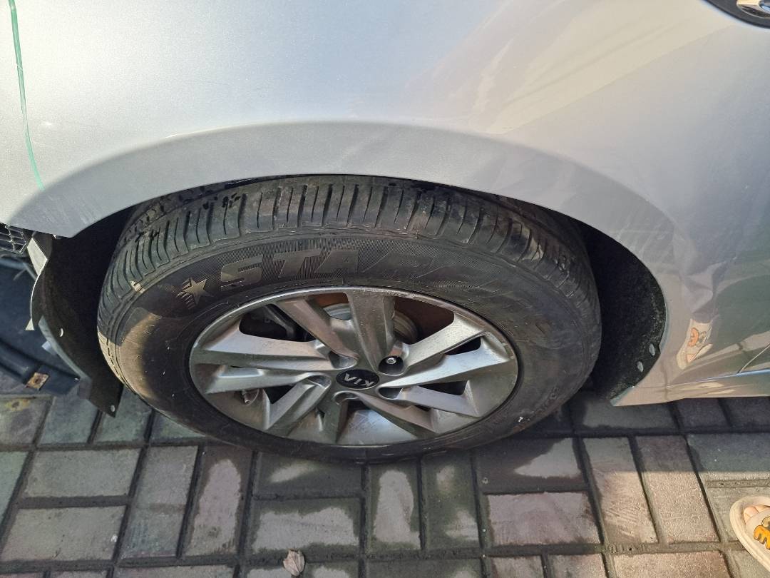 2019 KIA OPTIMA — 109243 Miles — Lot G299353 — Ind. 12 - Marhaba Auctions Used Cars - Image 9