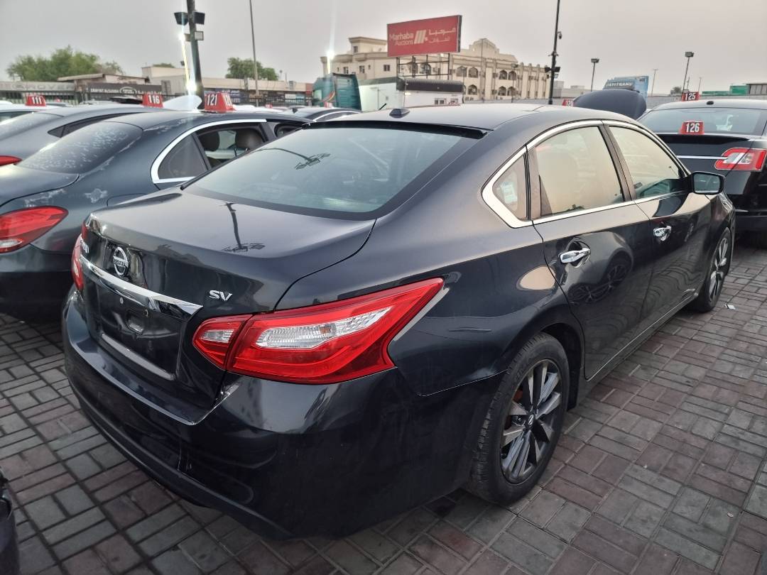 2017 NISSAN ALTIMA — 210431 Miles — Lot 124578 — Ind. 12 - Marhaba Auctions Used Cars - Image 4