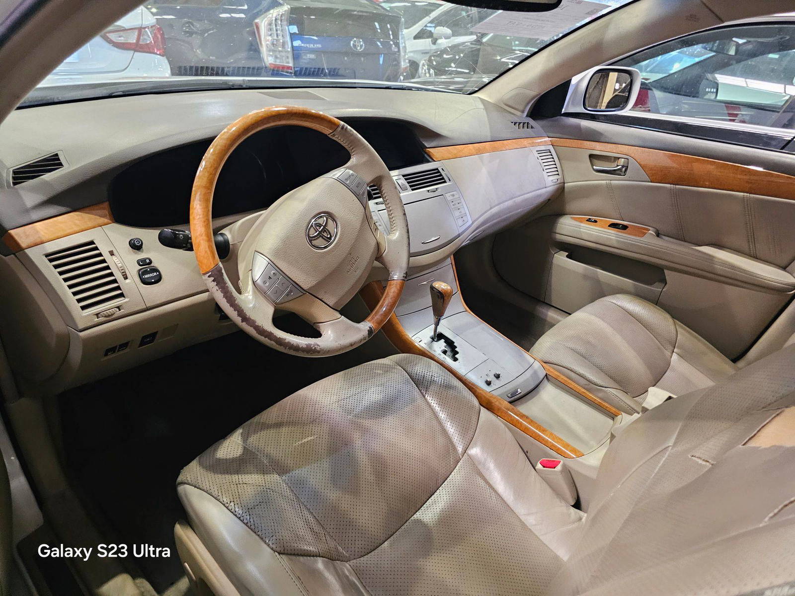 TOYOTA AVALON 2006 - Marhaba Auction Used Cars - Image 8