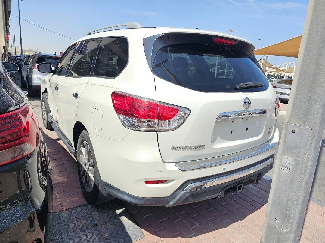 NISSAN PATHFINDER