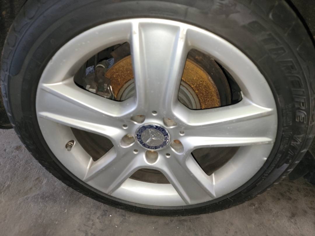 2011 MERCEDES BENZ C300 — 170289 Miles — Lot BR169213 - Marhaba Auctions Used Cars - Image 4