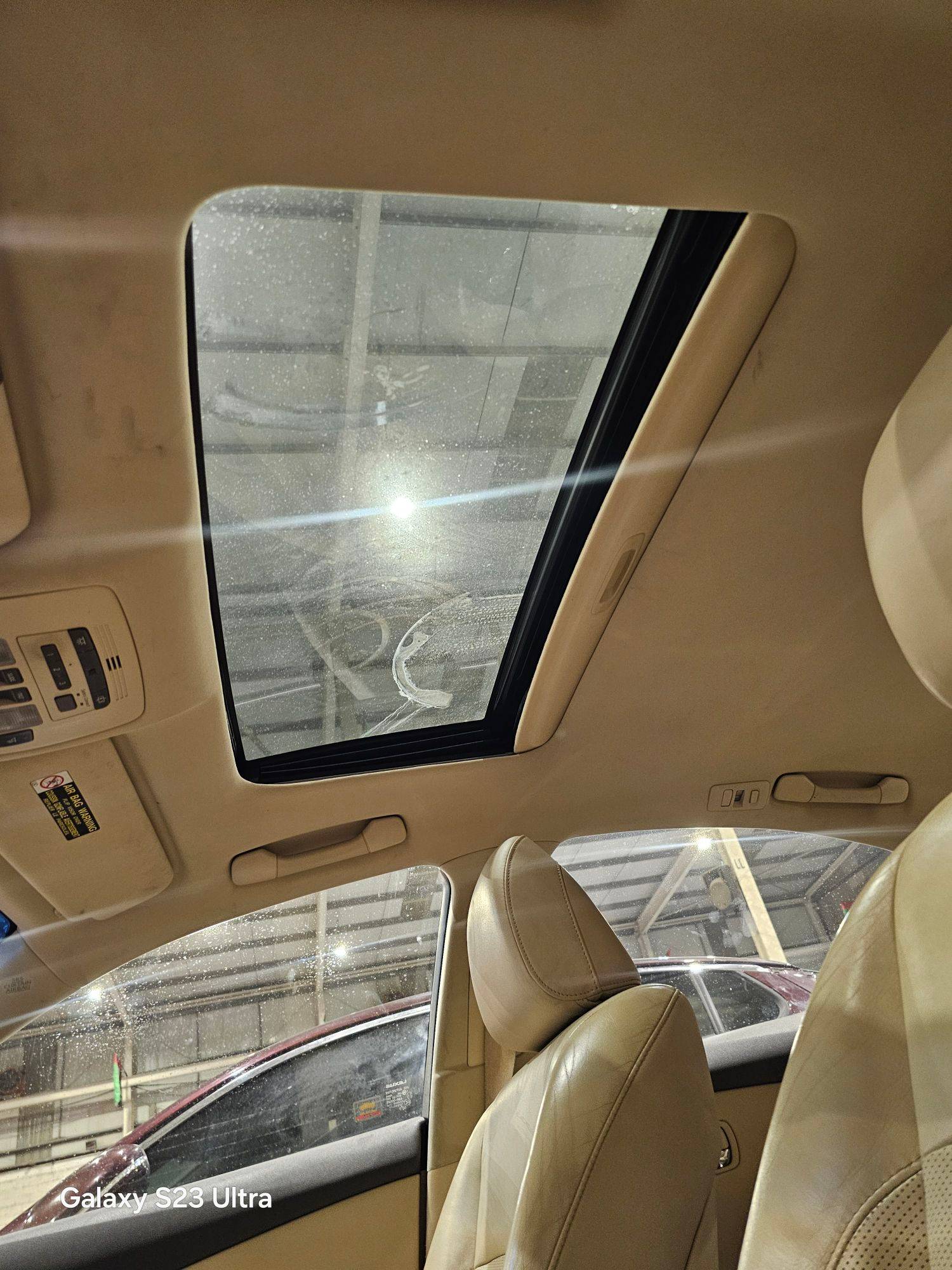 2011 LEXUS ES 350 — 154401 Miles — Lot B2467843 — Main - Marhaba Auctions Used Cars - Image 10