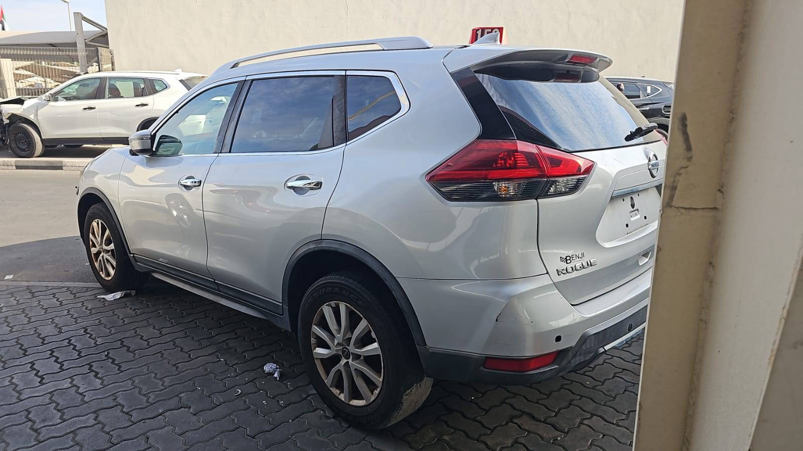 NISSAN ROGUE 2019 - Marhaba Auction Used Cars - Image 4