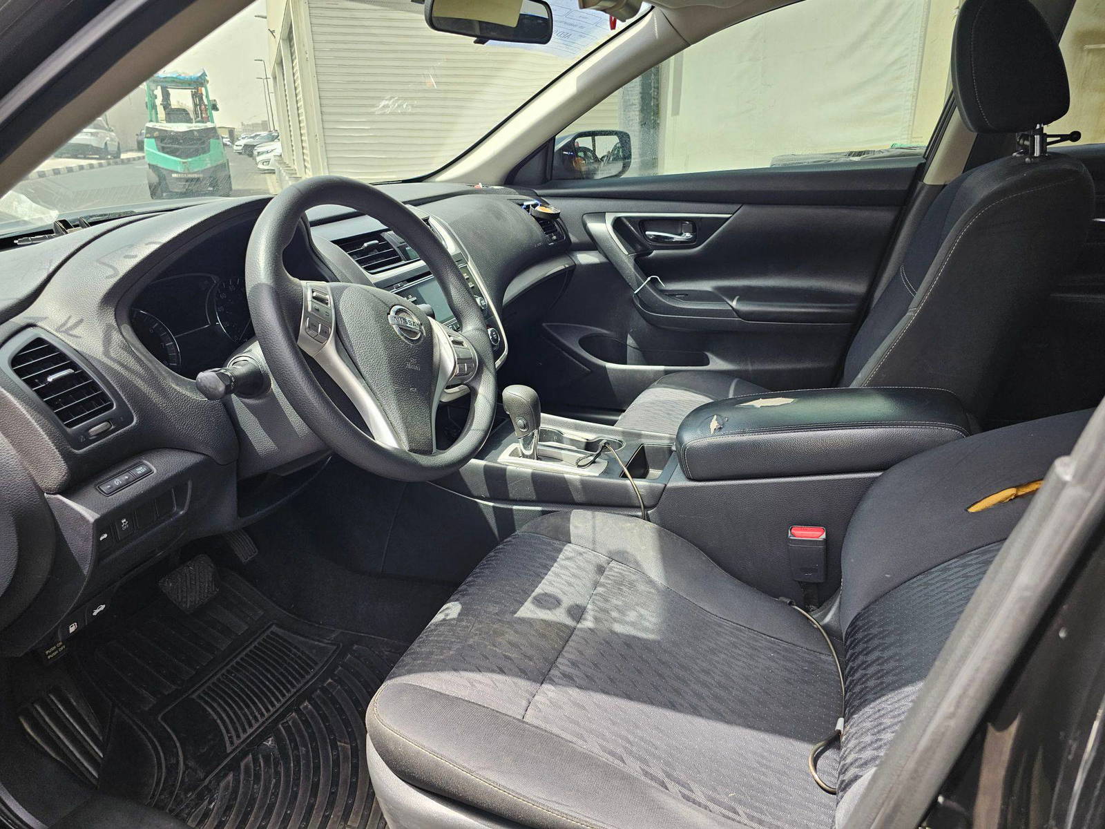 2017 NISSAN ALTIMA — 190277 Miles — Lot 3437667 — Souq - Marhaba Auctions Used Cars - Image 8