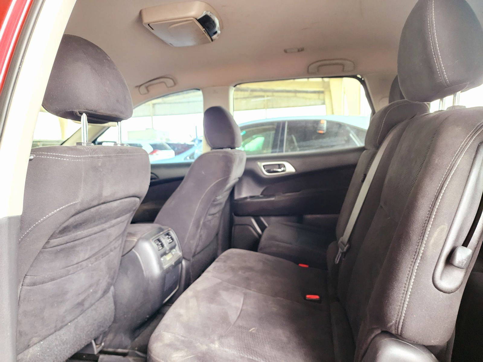 2013 NISSAN PATHFINDER — 125960 Miles — Lot DC670852 — Souq - Marhaba Auctions Used Cars - Image 6