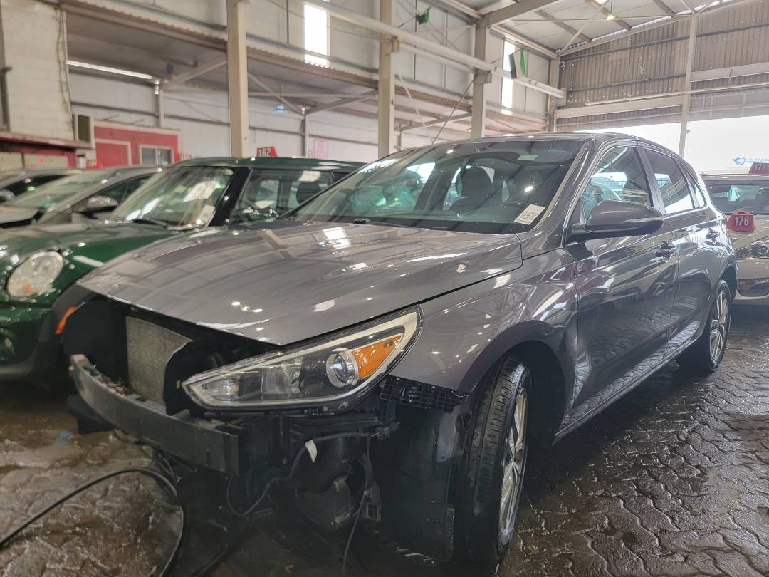 2018 HYUNDAI ELANTRA GT — 114381 KM — Lot 067585 — Souq - Marhaba Auctions Used Cars - Image 5
