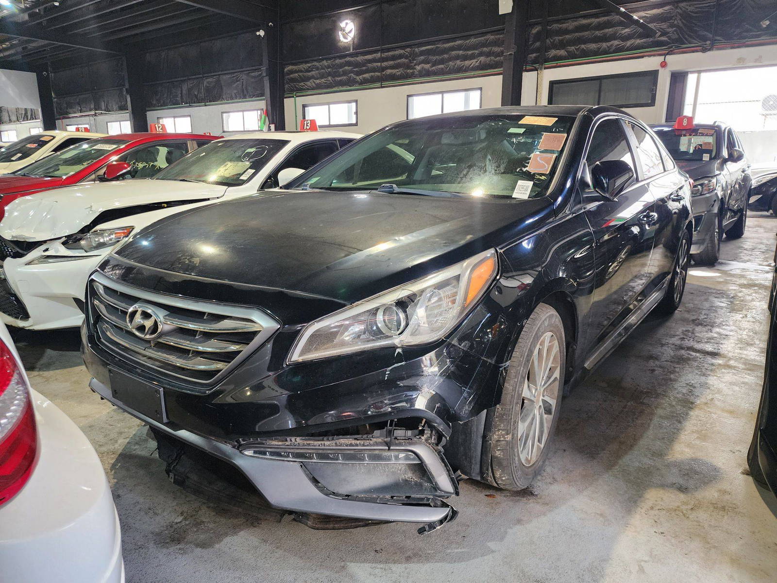 2016 HYUNDAI SONATA — 104467 Miles — Lot 3063931 — Al Quoz - Marhaba Auctions Used Cars - Image 5