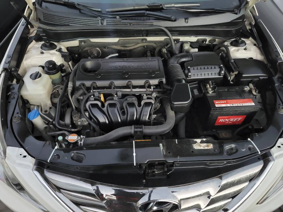 2010 HYUNDAI SONATA — 233486 KM — Lot 63439 — Main - Marhaba Auctions Used Cars - Image 7