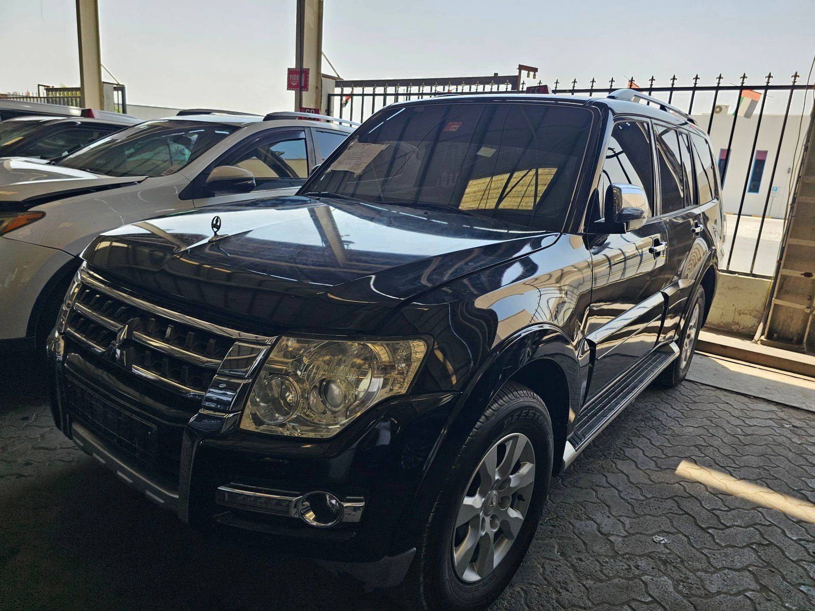 2015 MITSUBISHI PAJERO — 167573 KM — Lot FJ706648 — Main - Marhaba Auctions Used Cars - Image 4
