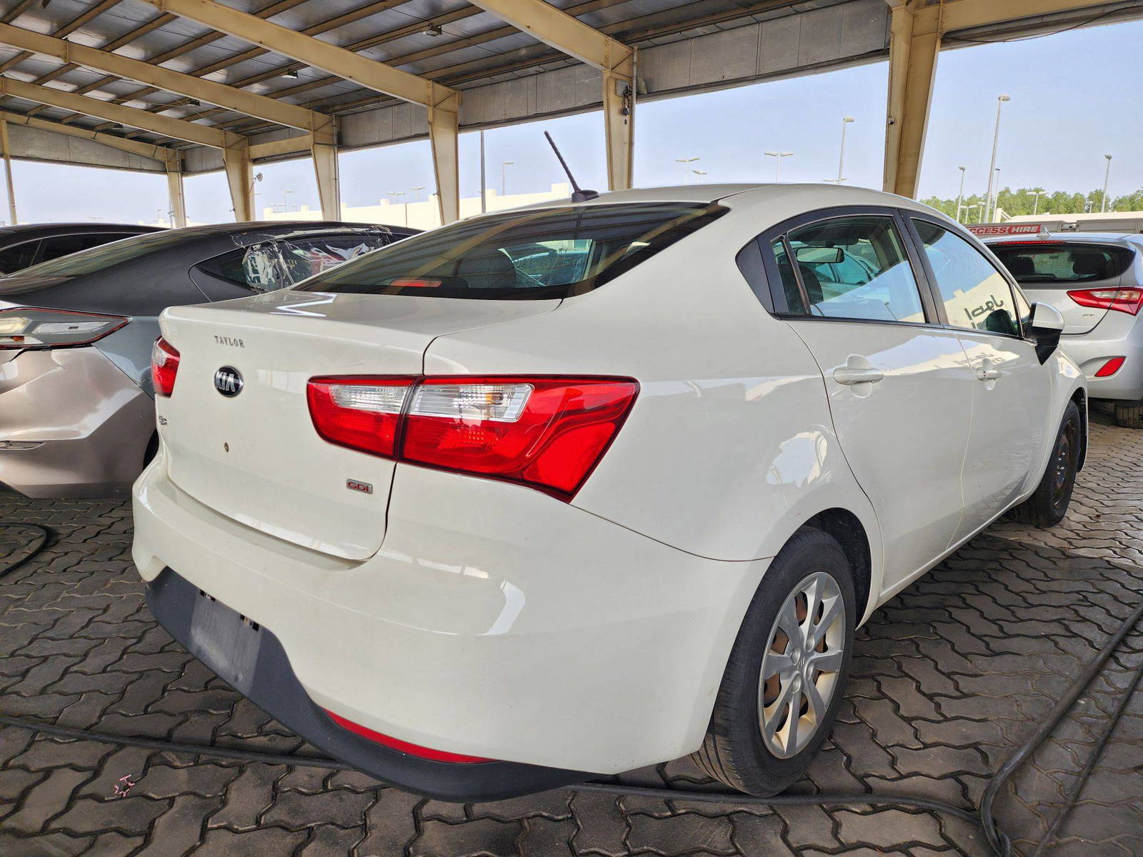 2016 KIA RIO — 174106 Miles — Lot 39637311 — Souq - Marhaba Auctions Used Cars - Image 3