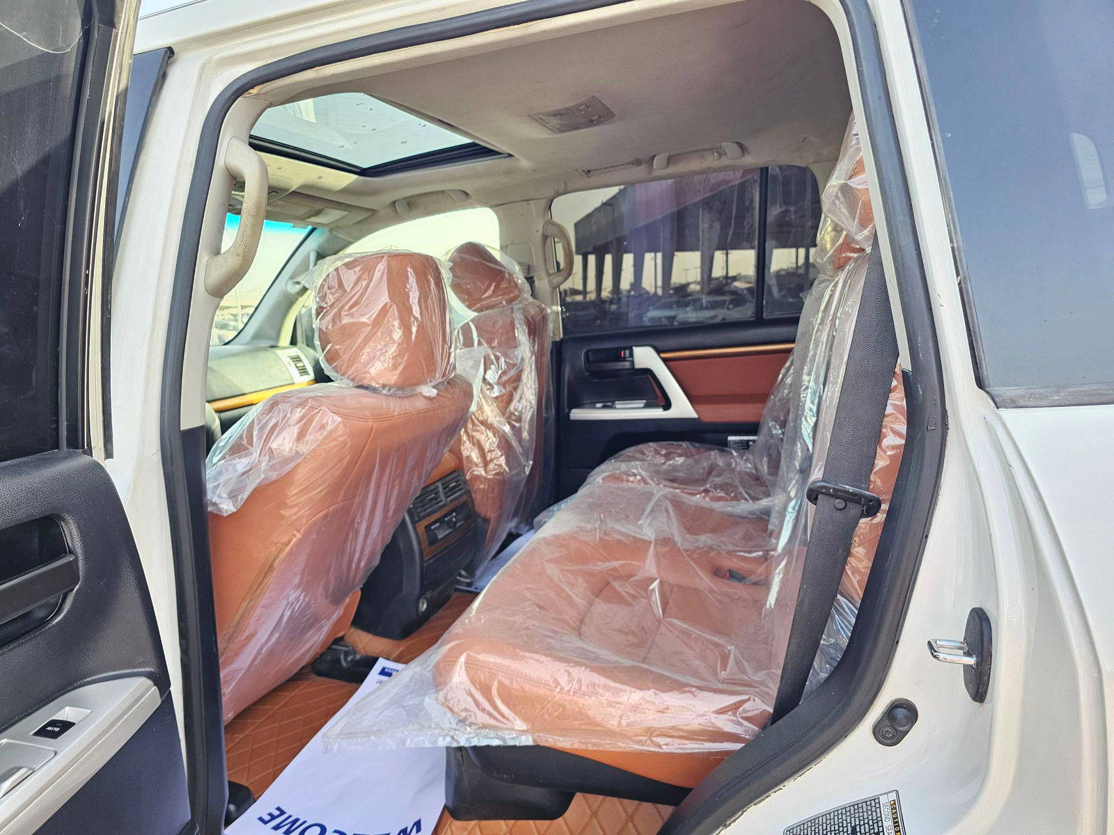 TOYOTA LAND CRUISER 2012 - Marhaba Auction Used Cars - Image 7