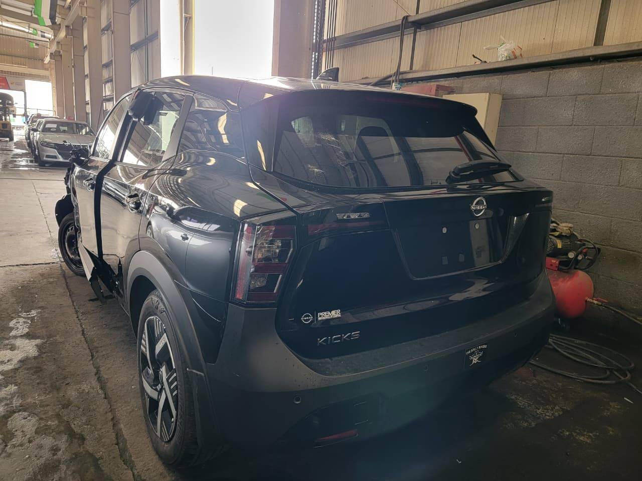 NISSAN KICKS 2025 - Marhaba Auction Used Cars - Image 4