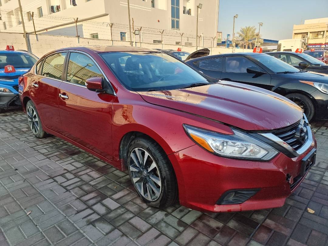 2018 NISSAN ALTIMA — 196256 KM — Lot 215487 — Ind. 12 - Marhaba Auctions Used Cars - Image 5
