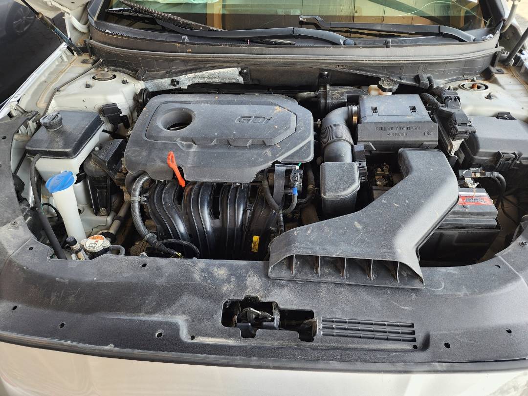 2018 HYUNDAI SONATA — 77280 Miles — Lot 41878 — Souq - Marhaba Auctions Used Cars - Image 6