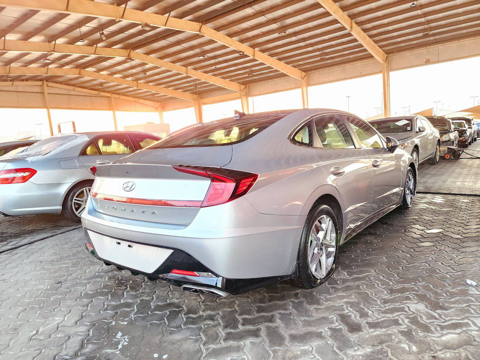 2021 HYUNDAI SONATA — 101637 Miles — Lot 66807494 — Souq - Marhaba Auctions Used Cars - Image 3