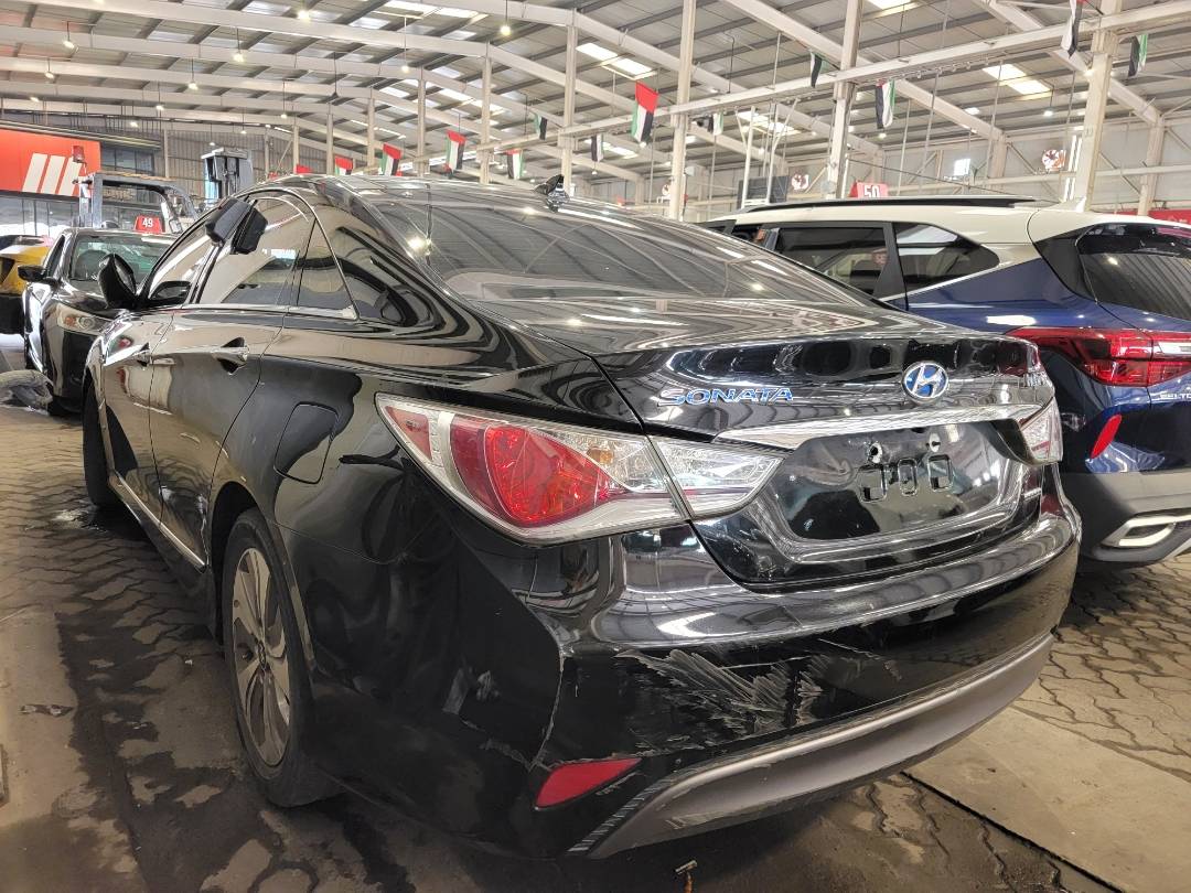2015 HYUNDAI SONATA — 92610 Miles — Lot 57341594 — Main - Marhaba Auctions Used Cars - Image 3