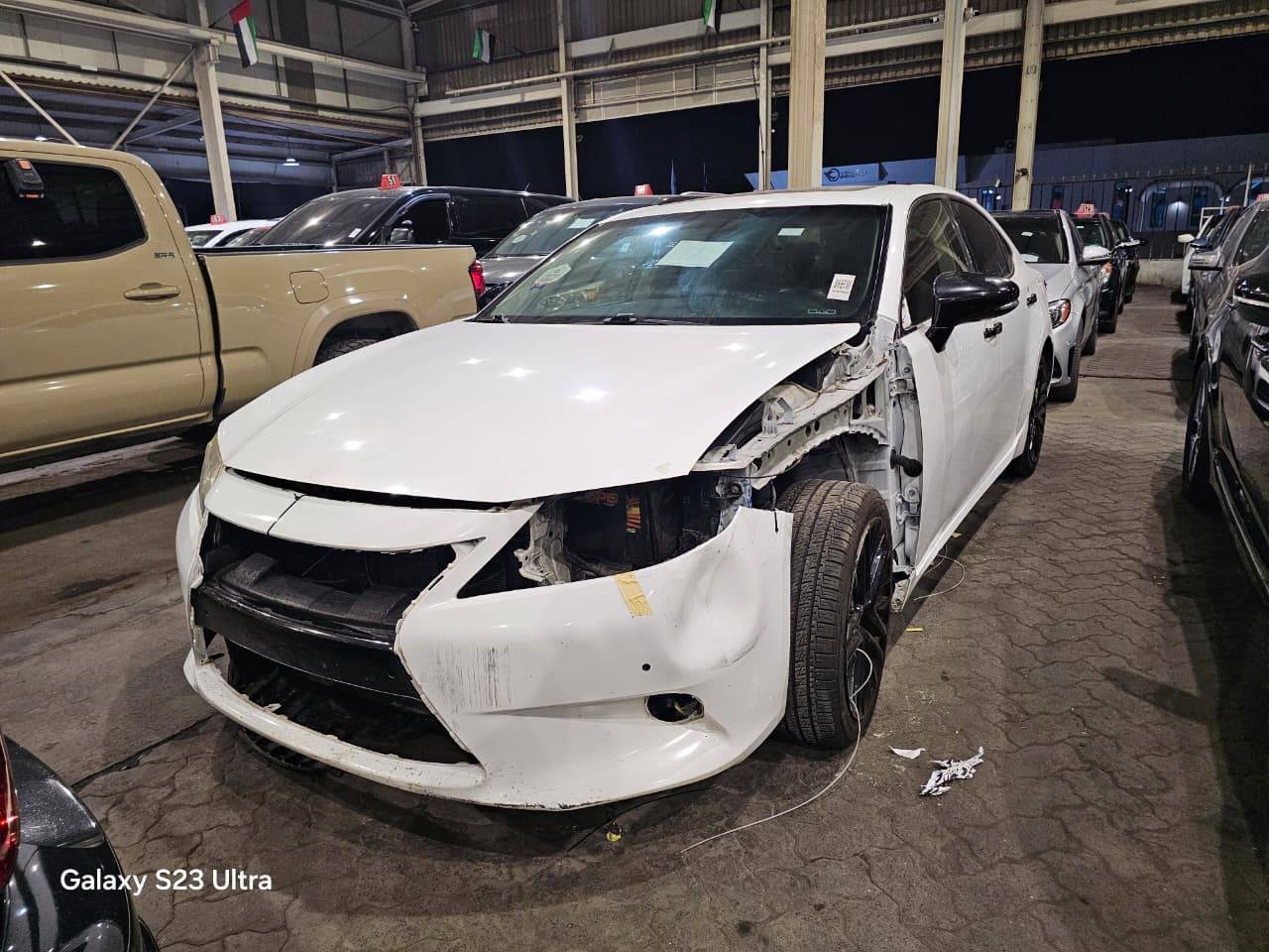 2015 LEXUS ES 350 — 162206 Miles — Lot 68388245 — Main - Marhaba Auctions Used Cars - Image 4