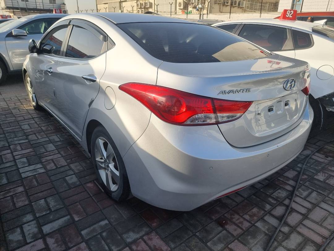 2012 HYUNDAI AVANTE — 164099 KM — Lot 514772 — Ind. 12 - Marhaba Auctions Used Cars - Image 5