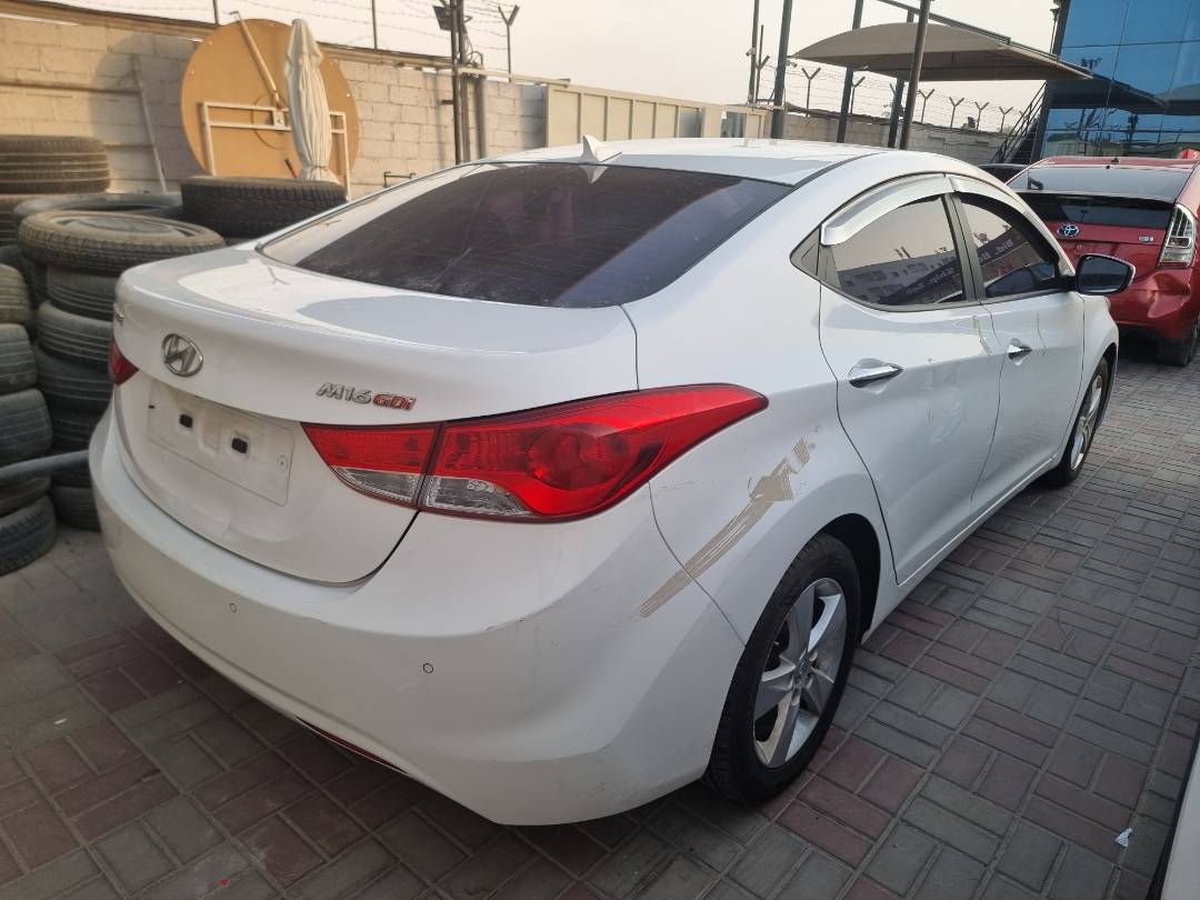 2012 HYUNDAI AVANTE — 223459 KM — Lot 325772 — Souq - Marhaba Auctions Used Cars - Image 4