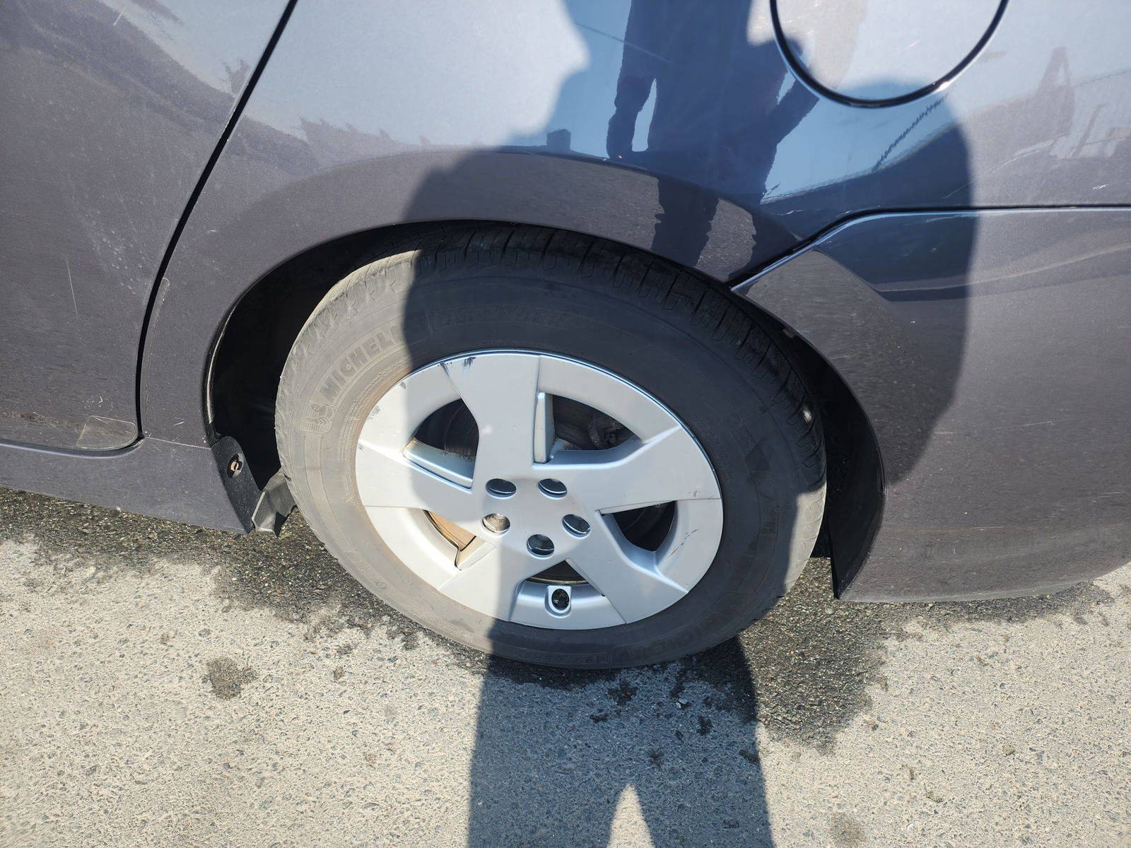 2011 TOYOTA PRIUS — 225551 Miles — Lot 70244953 - Marhaba Auctions Used Cars - Image 5
