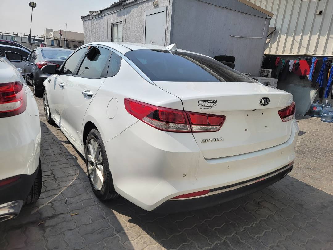 2018 KIA OPTIMA — 115707 Miles — Lot L39JG256348 — Main - Marhaba Auctions Used Cars - Image 4