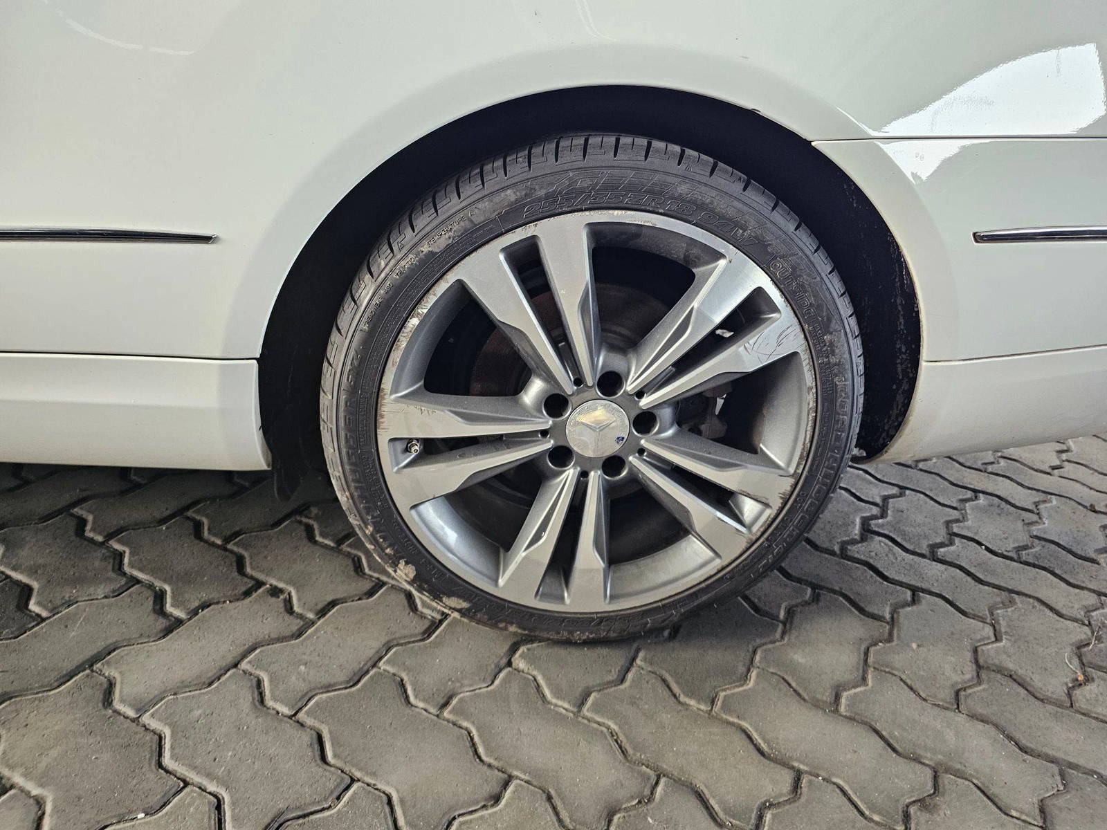 MERCEDES BENZ E-400 2017 - Marhaba Auction Used Cars - Image 11