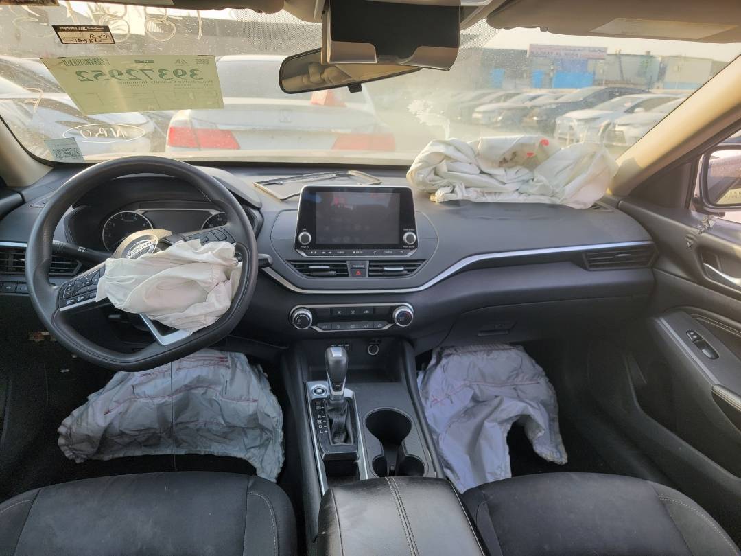 2019 NISSAN ALTIMA — 129865 Miles — Lot C188136 — Main - Marhaba Auctions Used Cars - Image 7