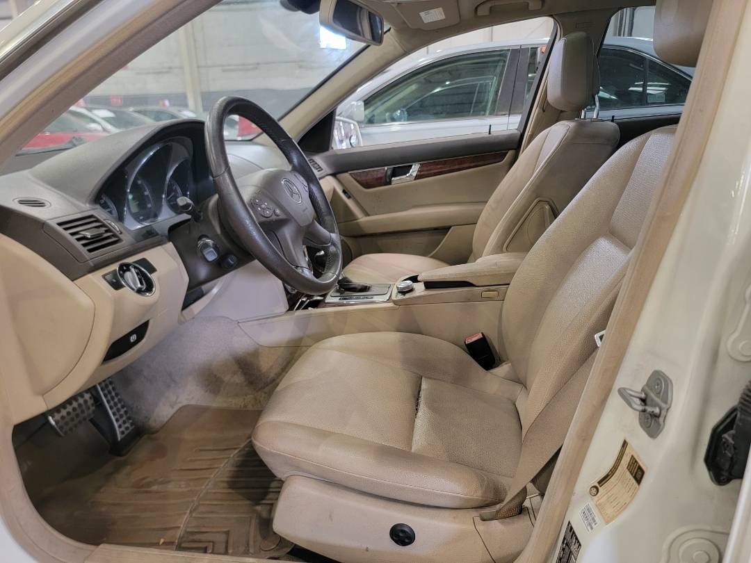 2011 MERCEDES BENZ C300 — 187689 KM — Lot 70831033 — Main - Marhaba Auctions Used Cars - Image 6