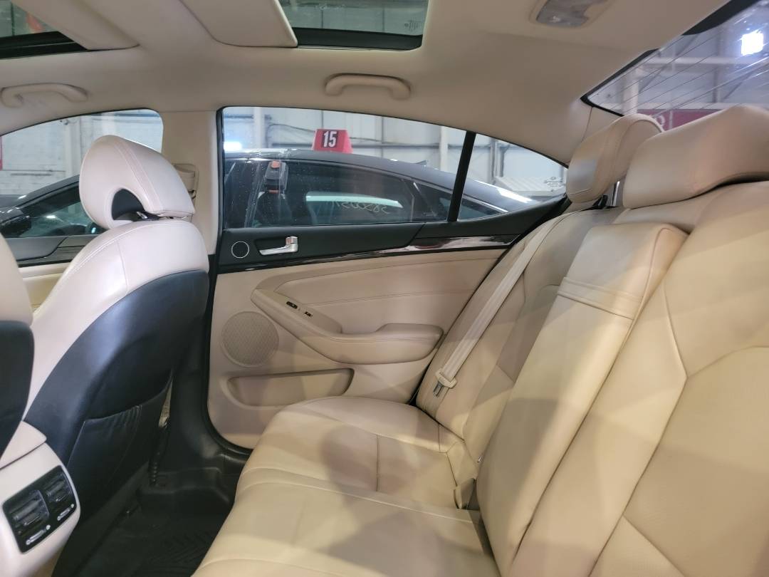 2014 KIA CADENZA — 211079 Miles — Lot 39634272 — Ind. 12 - Marhaba Auctions Used Cars - Image 8