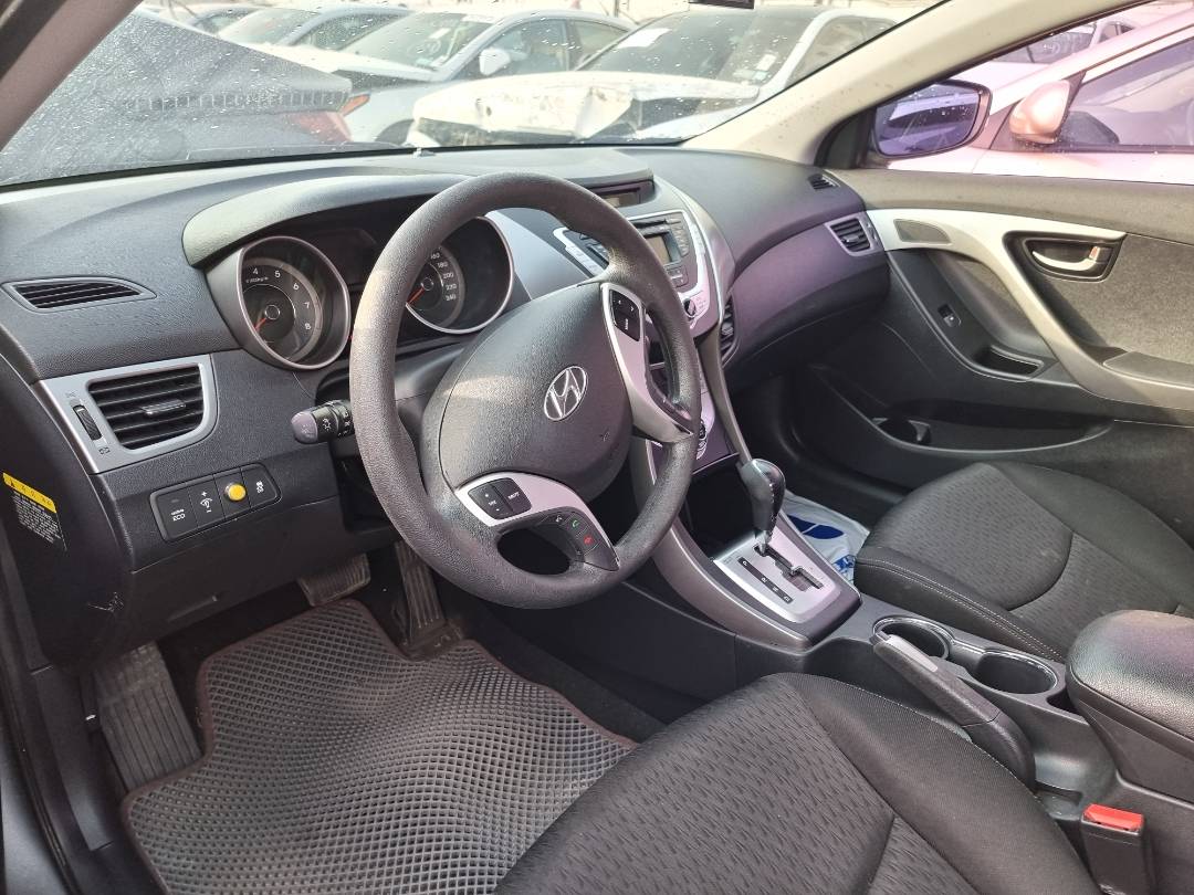 2012 HYUNDAI AVANTE — 207369 KM — Lot 125487 — Ind. 12 - Marhaba Auctions Used Cars - Image 8