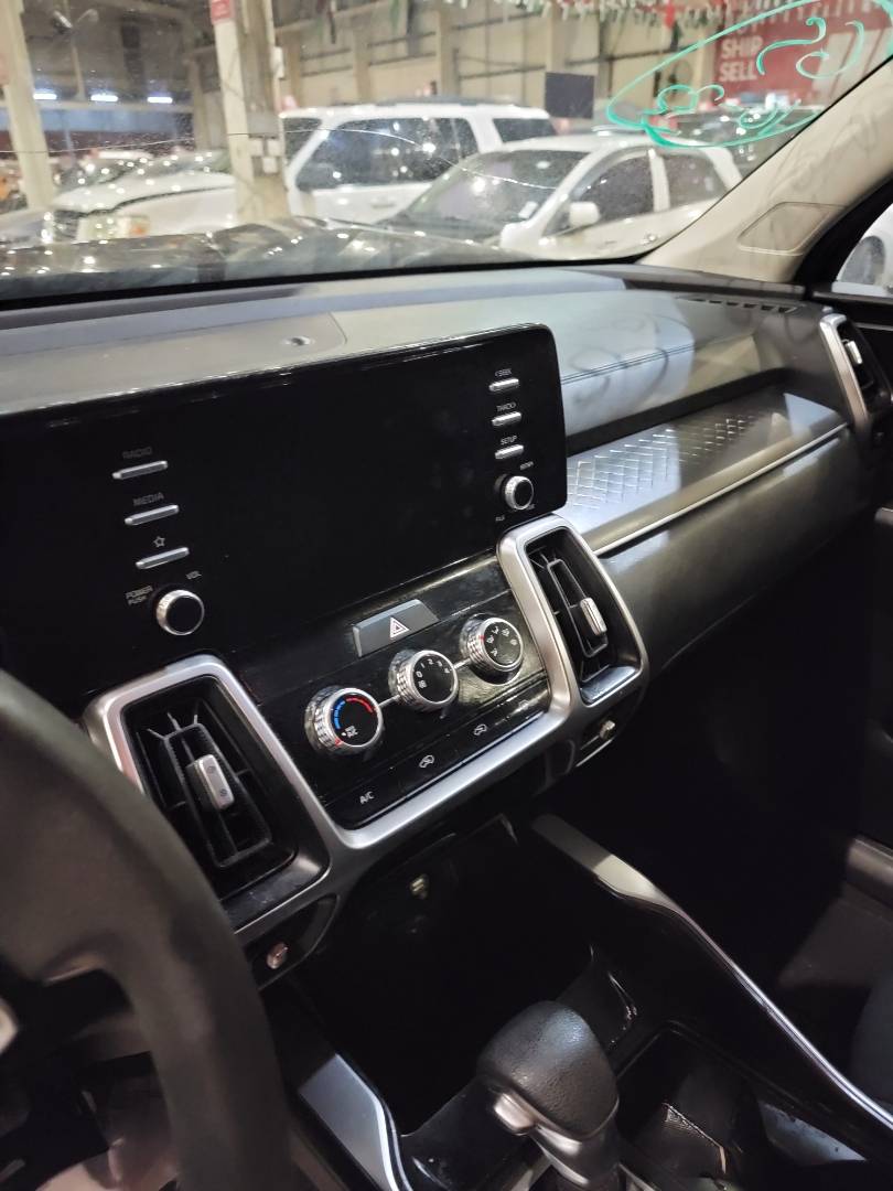 KIA SORENTO 2022 - Marhaba Auction Used Cars - Image 9