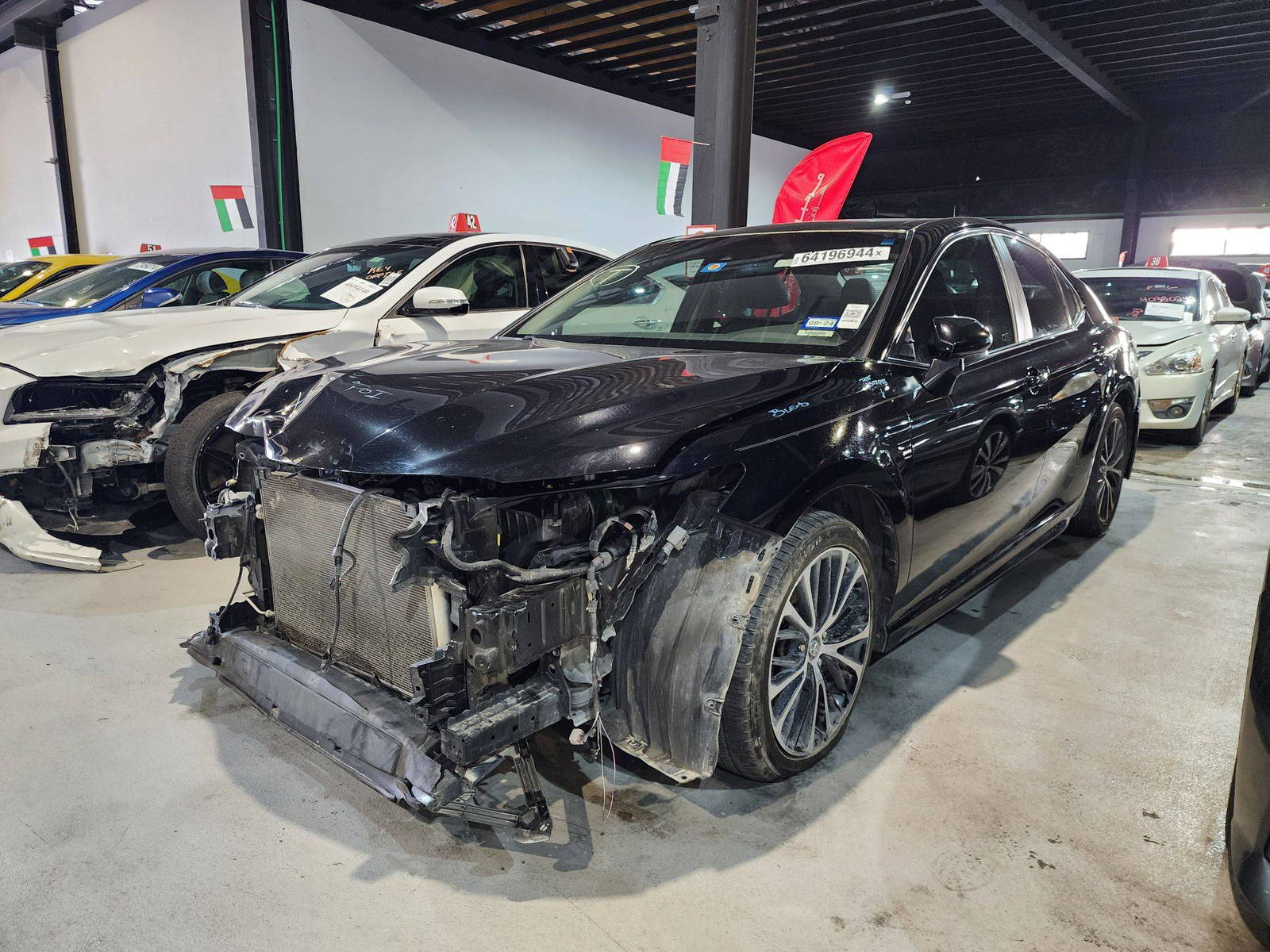 2018 TOYOTA CAMRY — 211562 Miles — Lot 64196944 — Main - Marhaba Auctions Used Cars - Image 5