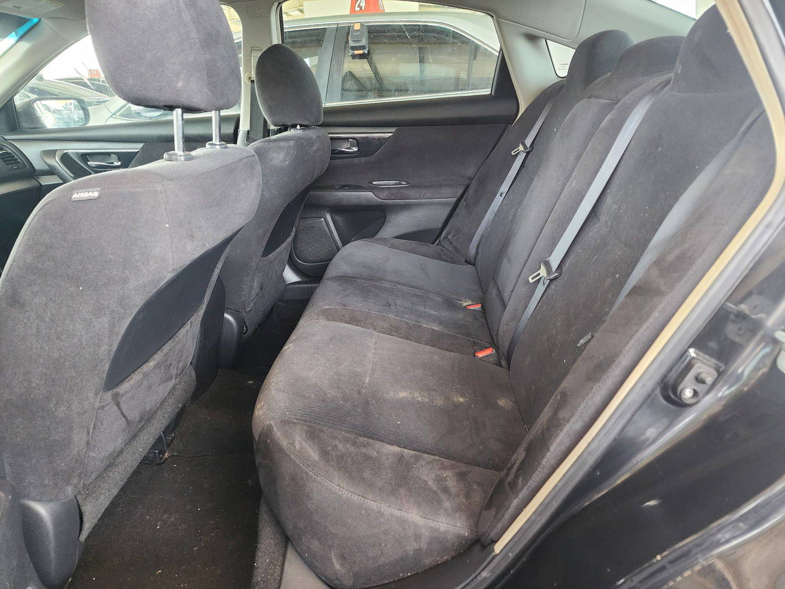 2013 NISSAN ALTIMA — 184061 Miles — Lot 42060214 — Souq - Marhaba Auctions Used Cars - Image 8