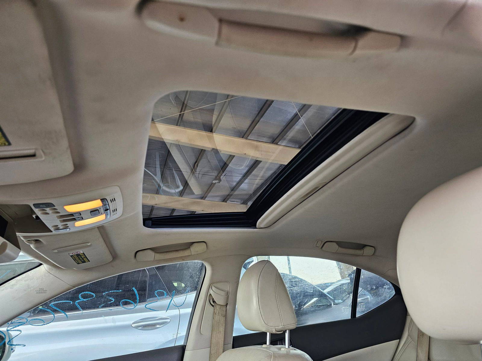 LEXUS IS 250 2013 - Marhaba Auction Used Cars - Image 8