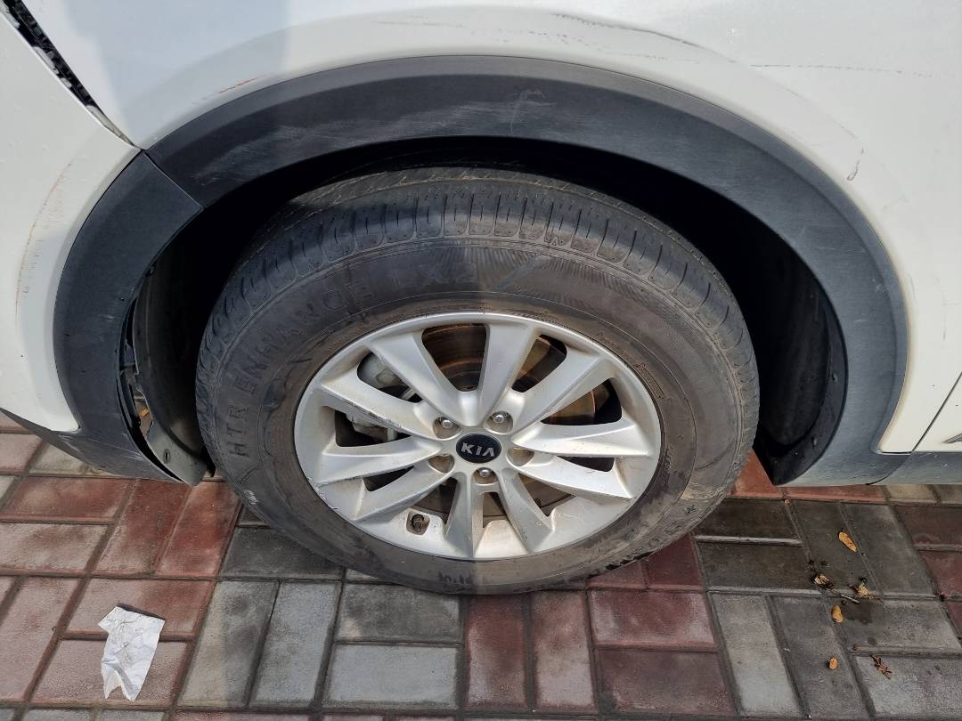 2019 KIA SORENTO — 115747 Miles — Lot 215487 — Ind. 12 - Marhaba Auctions Used Cars - Image 10