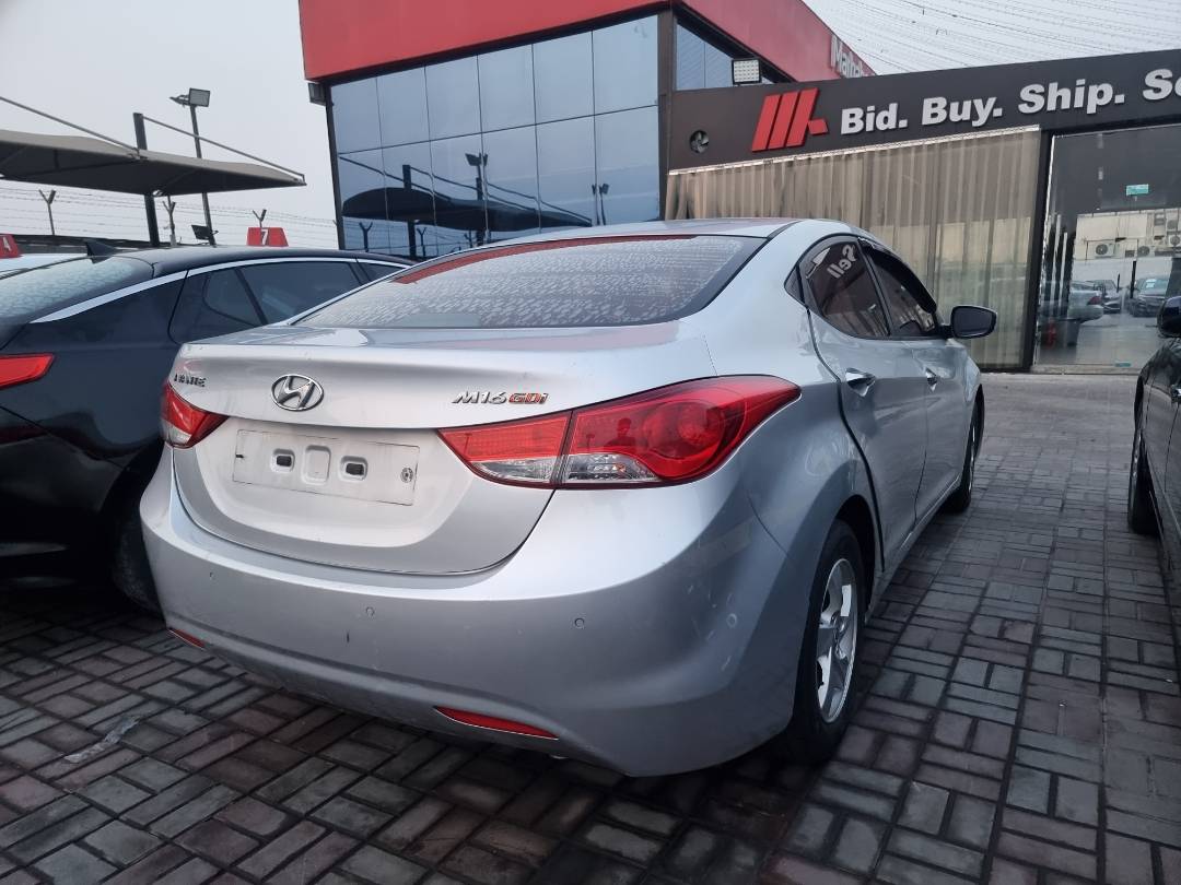 2011 HYUNDAI AVANTE — 183262 KM — Lot 089794 — Ind. 12 - Marhaba Auctions Used Cars - Image 11