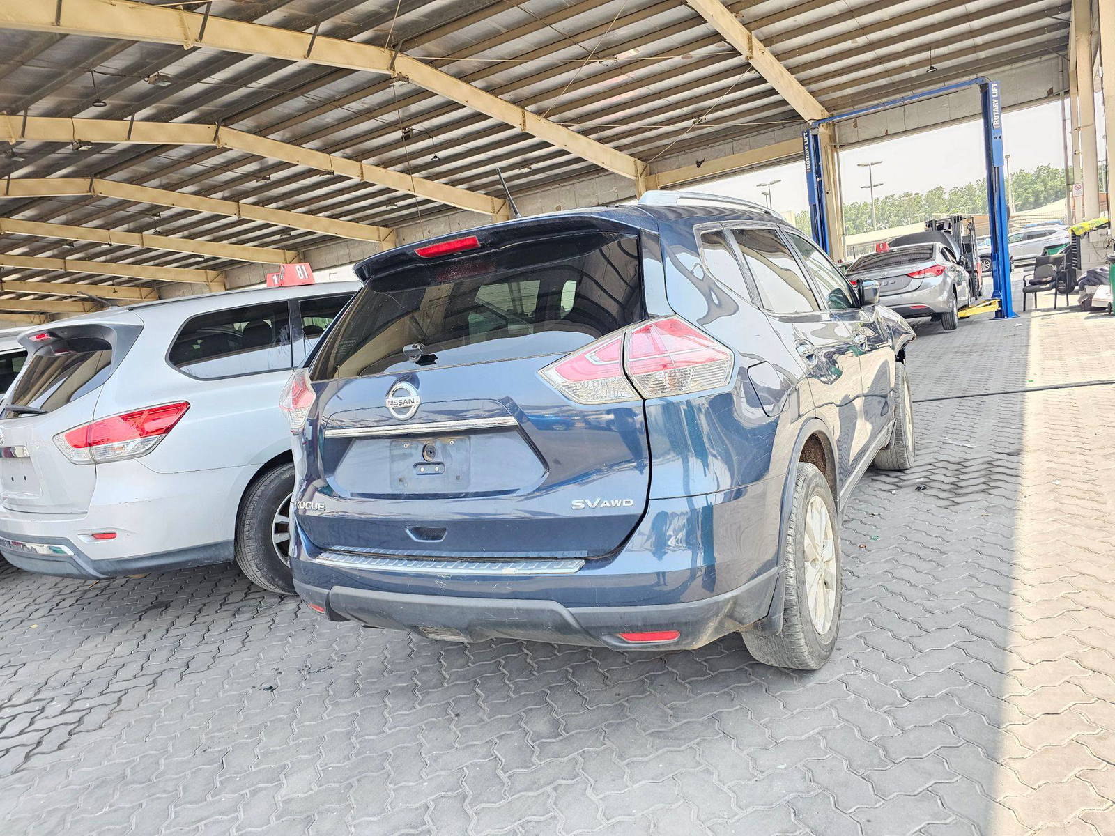 2016 NISSAN ROGUE — 238419 Miles — Lot 0GC744190 — Souq - Marhaba Auctions Used Cars - Image 3