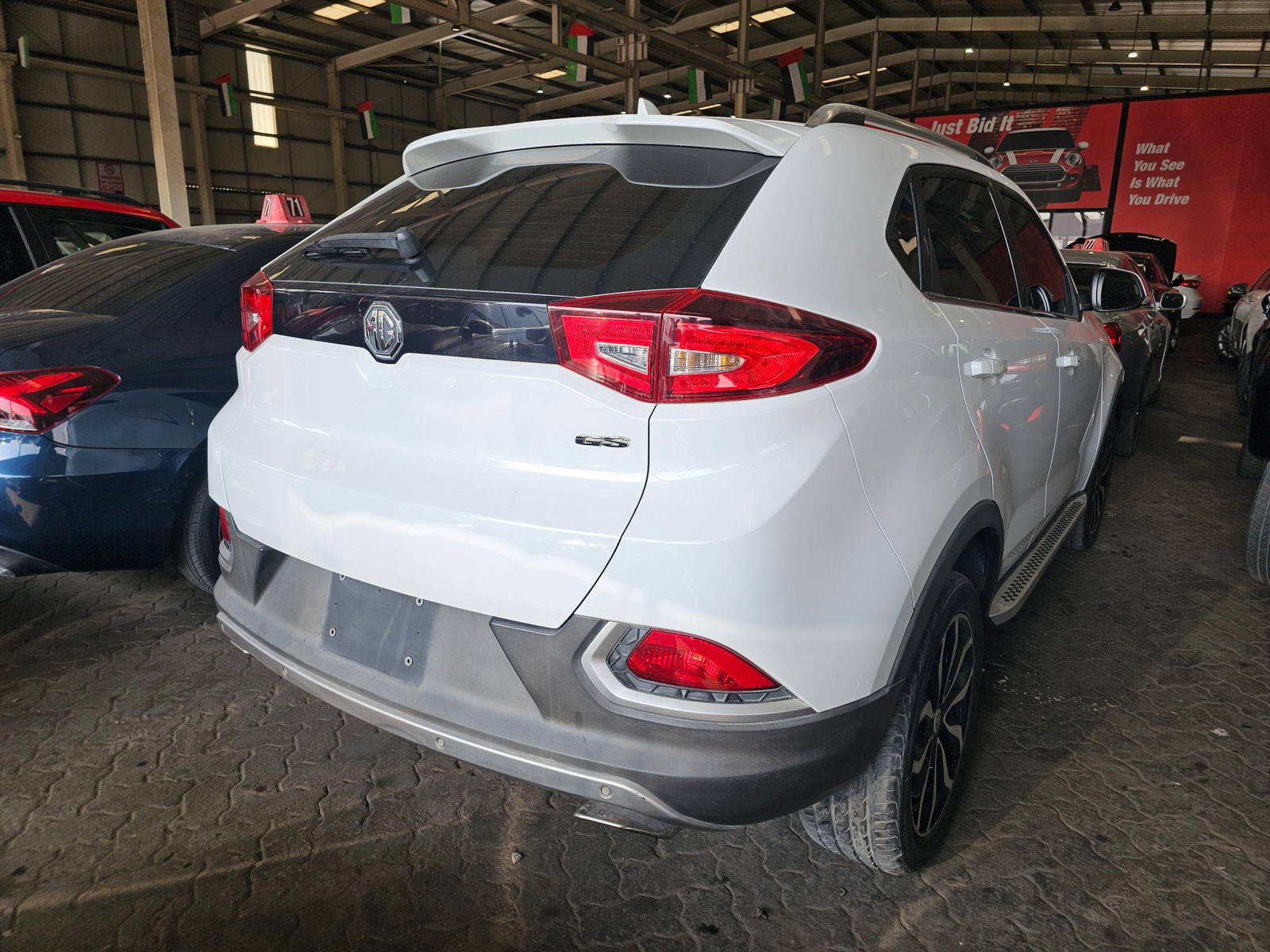 MG GS 2016 - Marhaba Auction Used Cars - Image 3