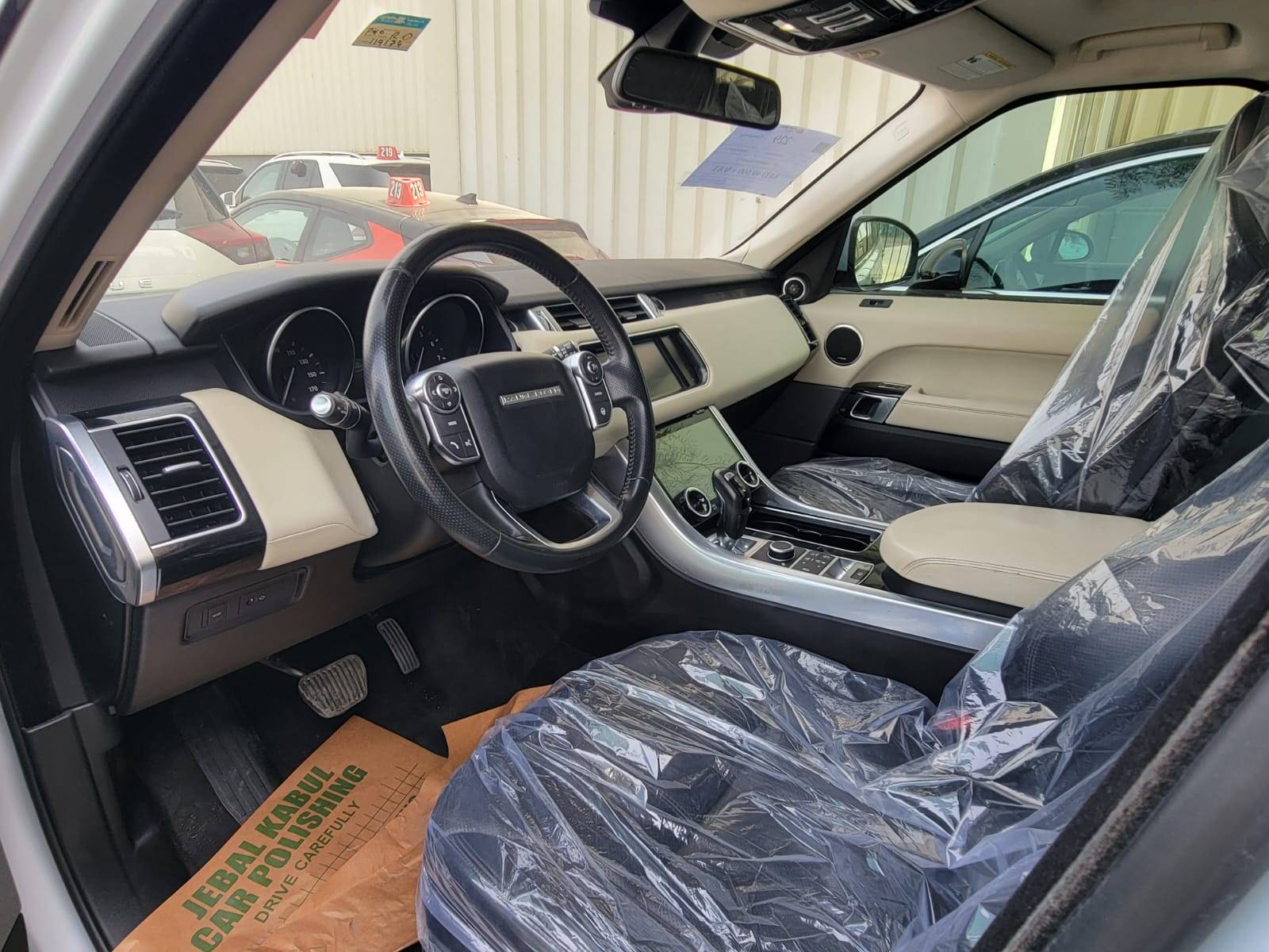 2016 LAND ROVER RANGE ROVER — 119174 Miles — Lot A652128 — Main - Marhaba Auctions Used Cars - Image 8
