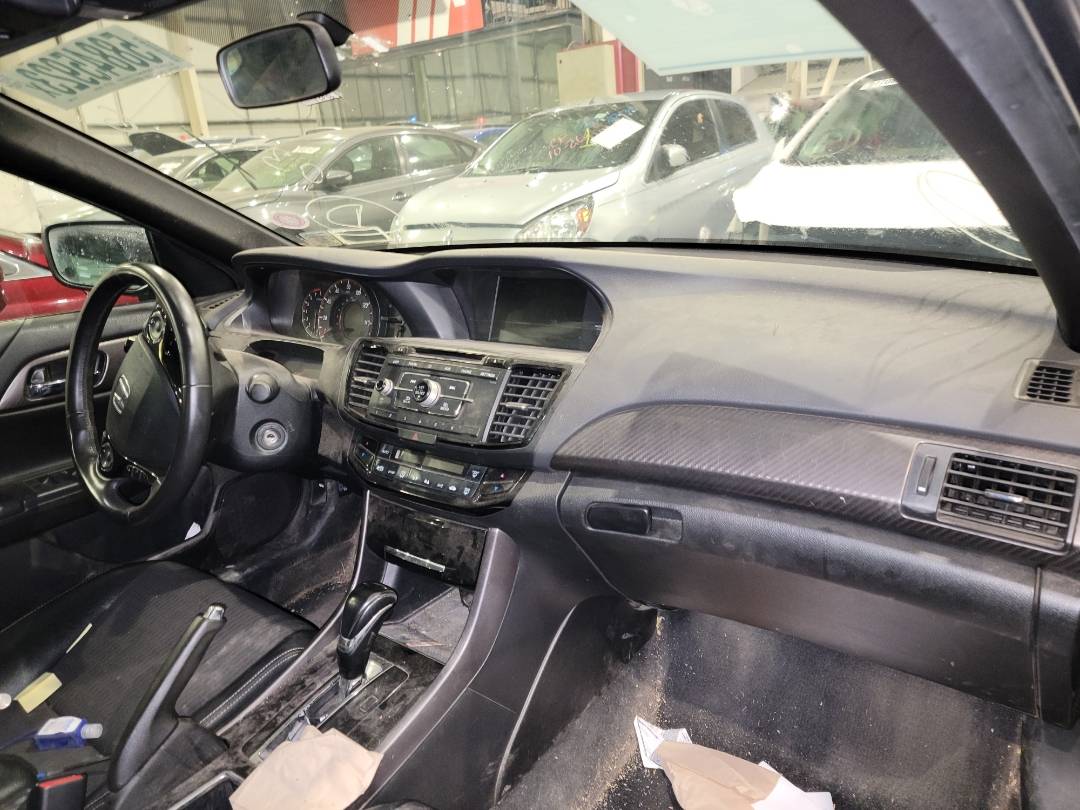 2016 HONDA ACCORD — 183036 Miles — Lot 58845923 - Marhaba Auctions Used Cars - Image 9