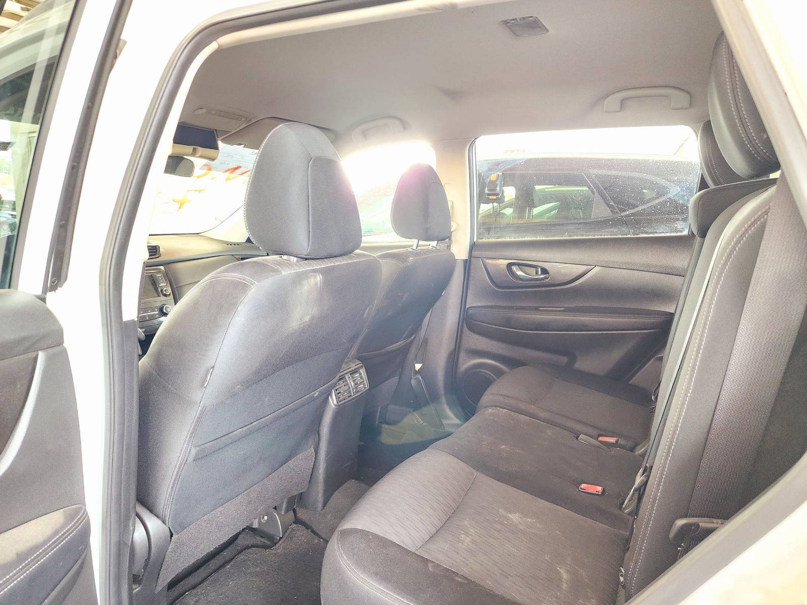 2020 NISSAN ROGUE — 127218 Miles — Lot LW034332 — Souq - Marhaba Auctions Used Cars - Image 6