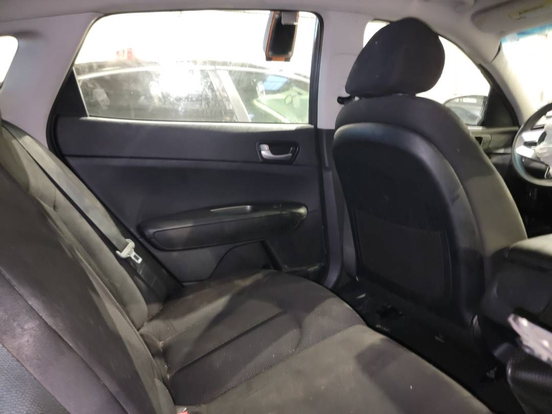 2019 KIA OPTIMA — 58238 Miles — Lot 37625103 - Marhaba Auctions Used Cars - Image 5