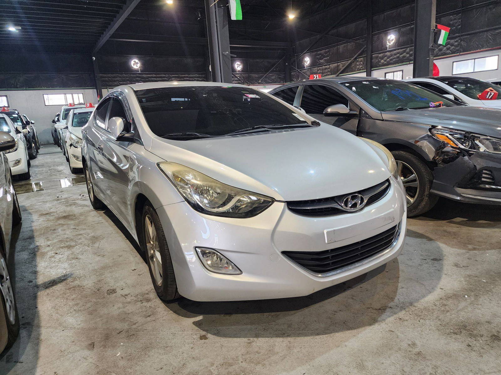 2011 HYUNDAI AVANTE — 210128 KM — Lot 048207 — Souq - Marhaba Auctions Used Cars - Image 4