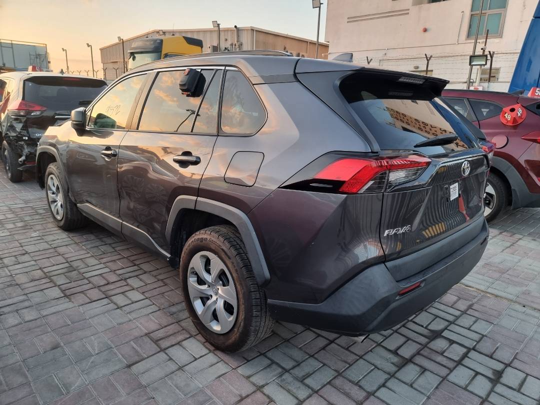 2021 TOYOTA RAV4 — 90572 Miles — Lot 1254187 — Souq - Marhaba Auctions Used Cars - Image 3