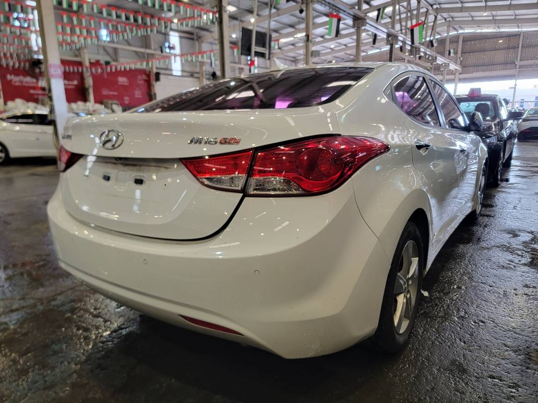2011 HYUNDAI AVANTE — 140740 KM — Lot 068856 — Main - Marhaba Auctions Used Cars - Image 3