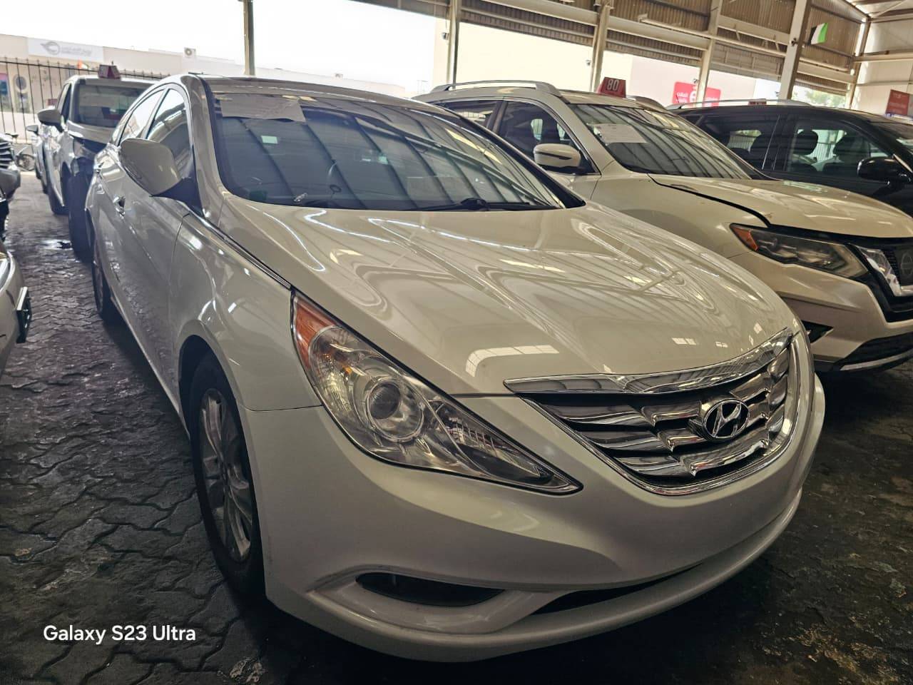 2011 HYUNDAI SONATA — 149873 Miles — Lot BH013710 — Main - Marhaba Auctions Used Cars - Image 4