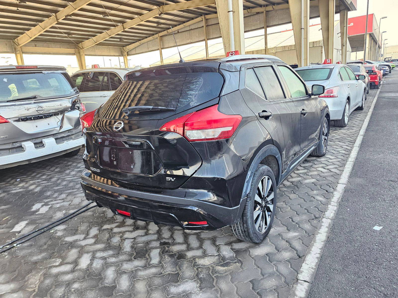 2020 NISSAN KICKS — 103150 KM — Lot L521352 — Souq - Marhaba Auctions Used Cars - Image 4